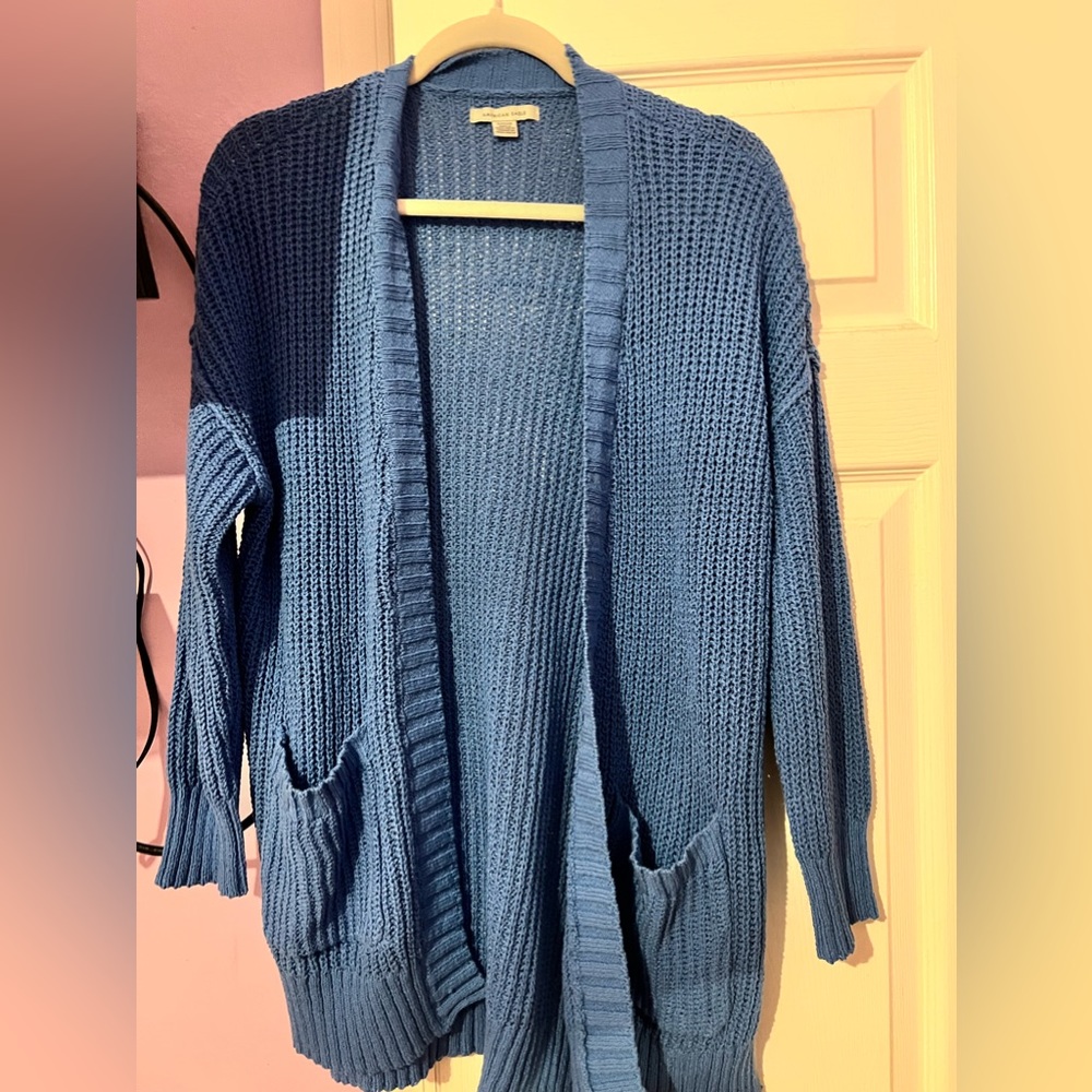 American Eagle cardigan
